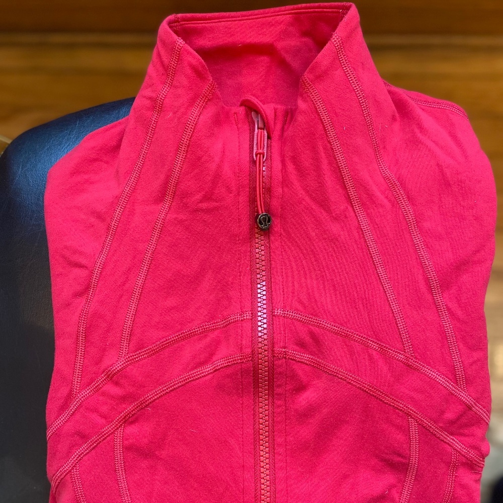 Red Lululemon define jacket sweater women’s